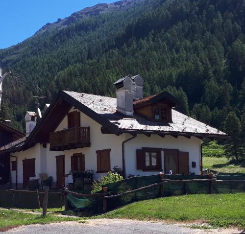 Bilocale Piano Terra Villetta - La Thuile Frazione Buic - Apartment - La Thuile