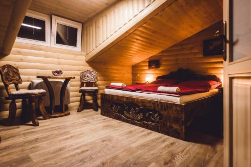 1 queen bed