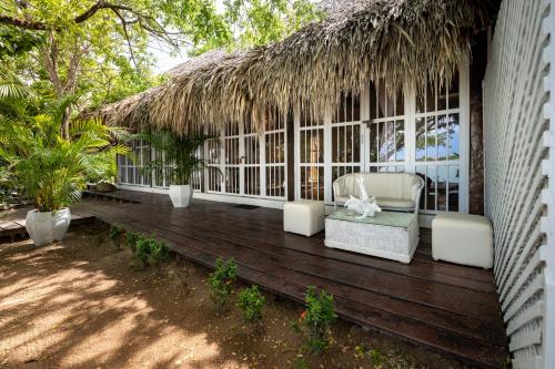 Hotel Coralina Island - 정원