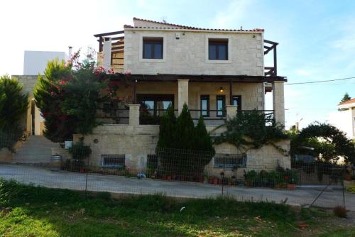 Stone and Wood Villa