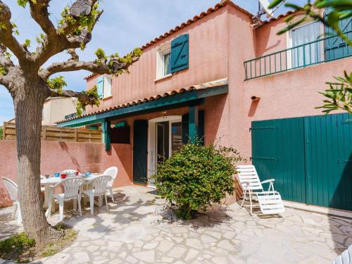 Villa Gruissan, 4 pièces, 6 personnes - FR-1-409-18 - Accommodation - Gruissan