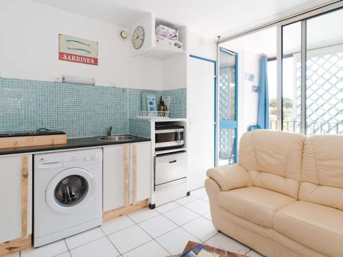 Apartment (4 Adults) image 4
