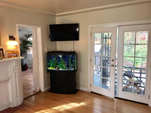 Echo Park Home with Yard Your Private Oasis in the Heart of LA!, Los Angeles (foto 3)