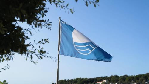 Easyatent Camping Valkanela – Vrsar, IA