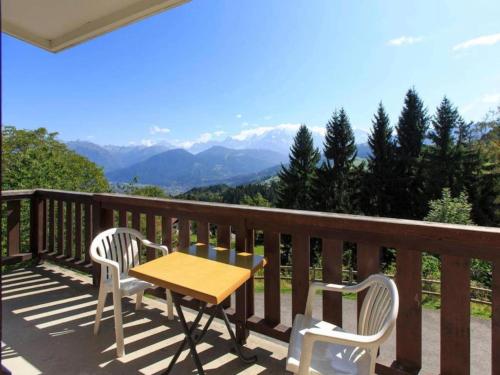 Apartment 17 with Balcony- Mont-blanc view