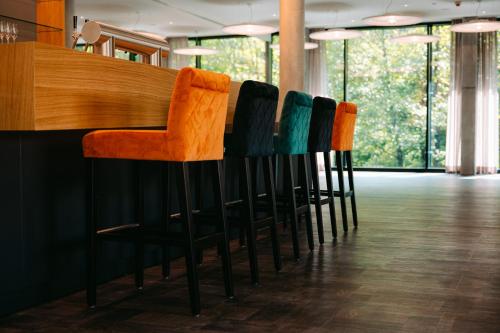 ผับ/เลาจน์, Hotel Restaurant Krone in ซุลซบัค-เลาเฟิน