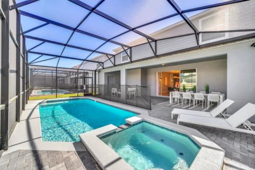 Holiday Home image 6