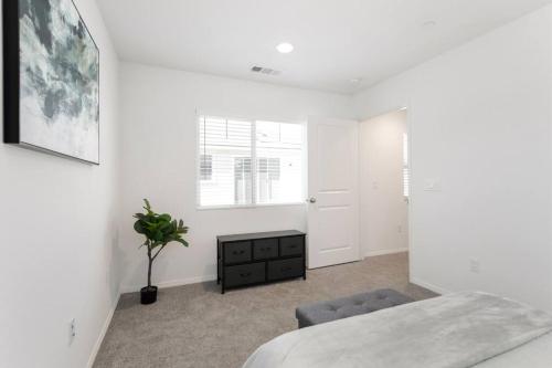 Entire Guesthouse for Rent in San Bernardino in San Bernardino, USA
