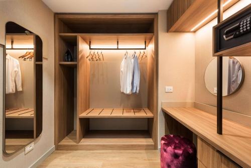 Junior Suite image 8