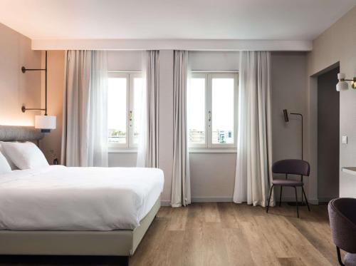 Junior Suite image 9