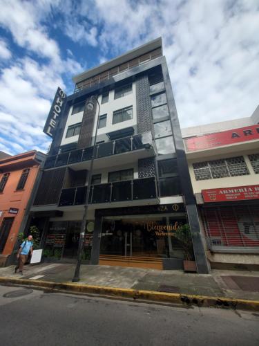 Exterior view, Hotel Cultura Plaza in San Jose