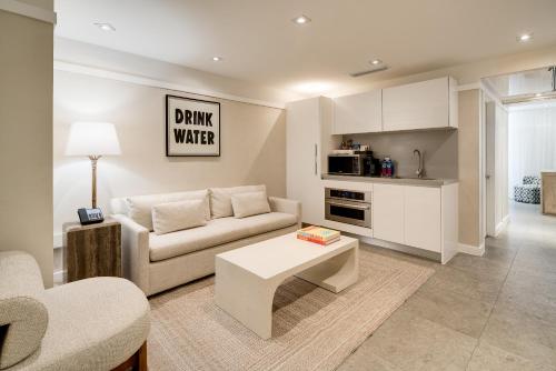 Boulan South Beach Room Type - Junior Suite with Terrace