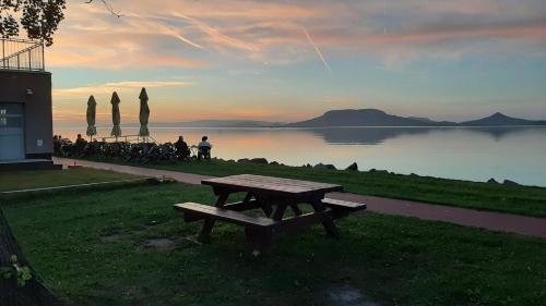 A környék, Sunshine Villa Fonyódliget (Sunshine Villa Fonyodliget) in Fonyód