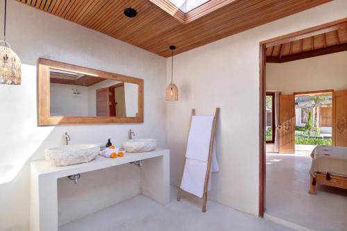 Two-Bedroom Chalet image 7
