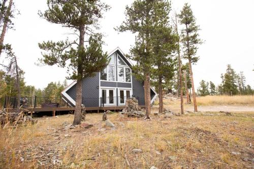 Little Gem Lodge Unique Mtn A-Frame w Hot Tub - Black Hawk