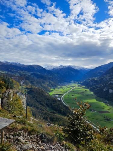 Gemütliche FeWo mit Sauna inmitten der Berge