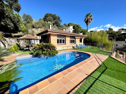 CASA PARAÍSO PISCINA TRANQUILIDAD - Sant Cebrià de Vallalta