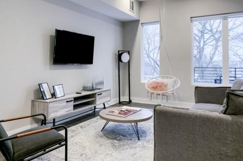 West End Living, Unit #301 in Nashville, USA