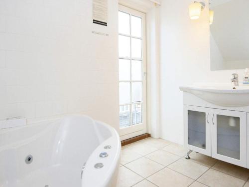 Comoditats, 8 person holiday home in Gjern-By Traum in Gjern