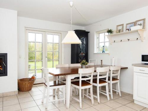 Comoditats, 8 person holiday home in Gjern-By Traum in Gjern