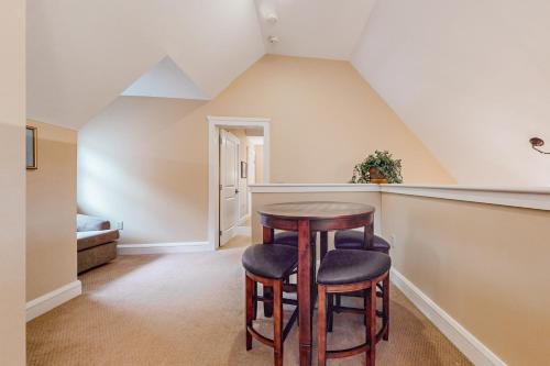 A1 at Castle Hill - Townhome