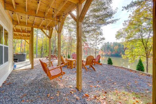 Waterfront Ellijay Retreat - Fire Pit and Lake Views