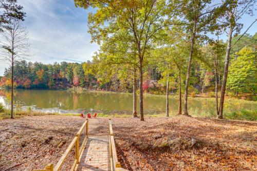 Waterfront Ellijay Retreat - Fire Pit and Lake Views