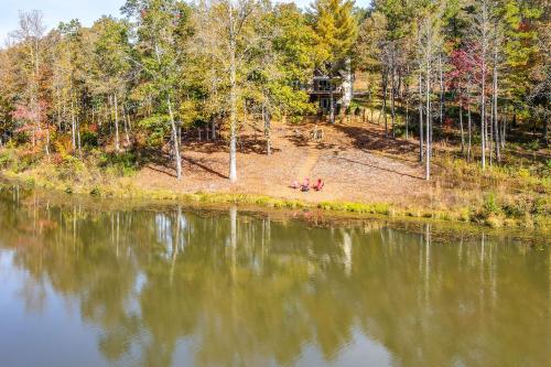 Waterfront Ellijay Retreat - Fire Pit and Lake Views