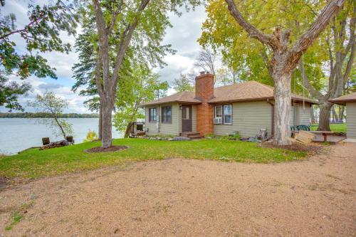 . Waterfront Howard Lake Vacation Rental w/ Dock