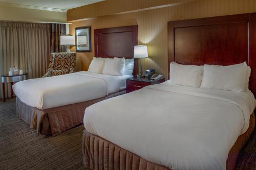 Crowne Plaza Hotel St. Louis Airport