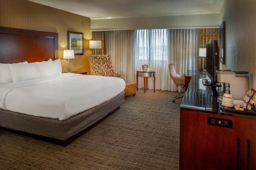Crowne Plaza Hotel St. Louis Airport