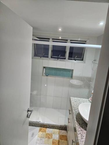 Apartamento beira-mar no Ingá