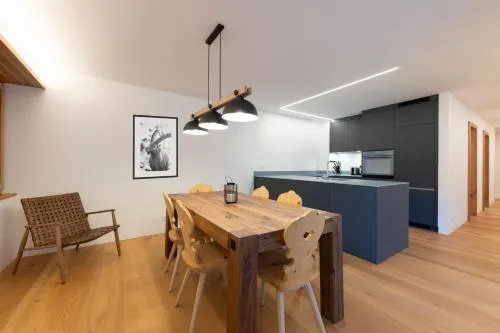 New! Exclusive Apartment 3min to Chantarella Bahn in St. Moritz, Schweiz