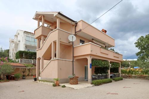  Apartments with a parking space Kornic, Krk - 415 in Kornić