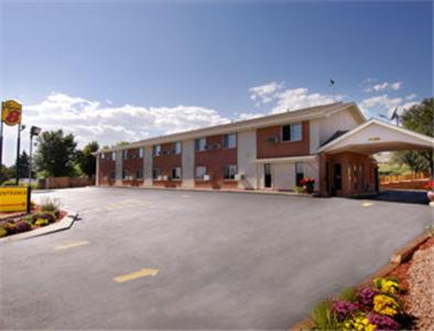 Super 8 By Wyndham Colorado Springs/Chestnut Street