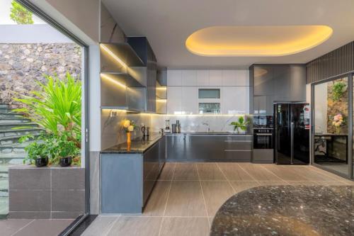 Kitchen, Ocean Front Villa Nha Trang in Vĩnh Trường