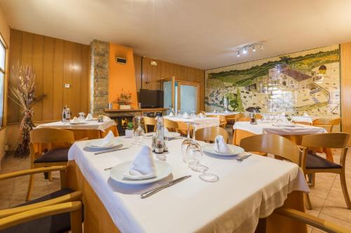 Étterem, Hotel Sausa in Vilademuls