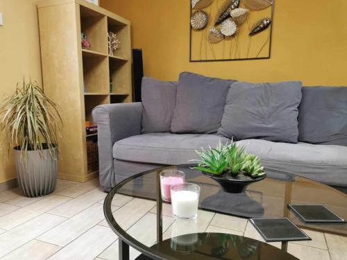 Elegant & Trendy Apt in a Peaceful Area in Kato Polemidia