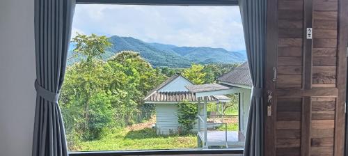 Pai sunrise camping resort in Thung Yao