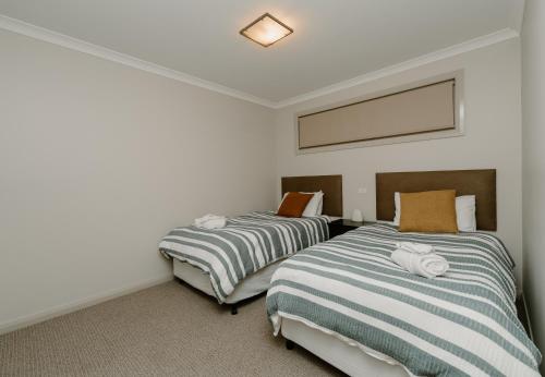 Yarrawonga Waterfront Apartments