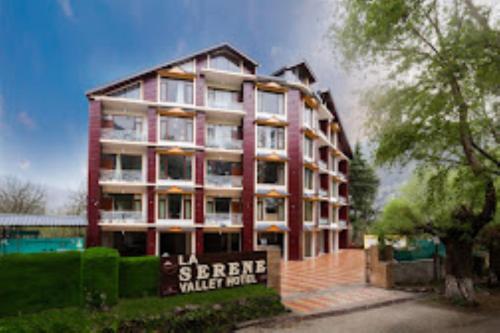LA Serene Valley Manali