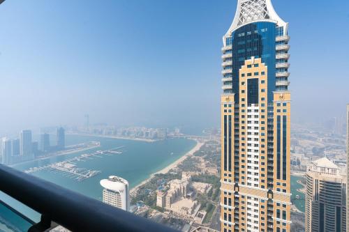 Vibrant - Prime Location Dubai Marina - Near Metro - image 11