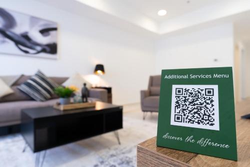 Vibrant - Prime Location Dubai Marina - Near Metro - image 4