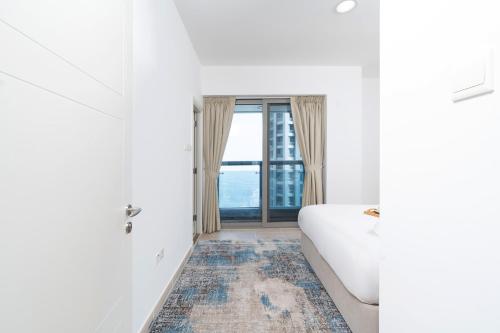 Vibrant - Prime Location Dubai Marina - Near Metro - image 6