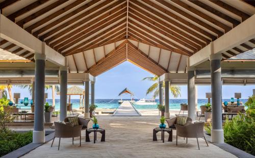 Előcsarnok, NH Collection Maldives Havodda Resort - 50% off domestic flight for 2 people, minimum 6 nights stay in Gaafu Dhaalu korallzátony
