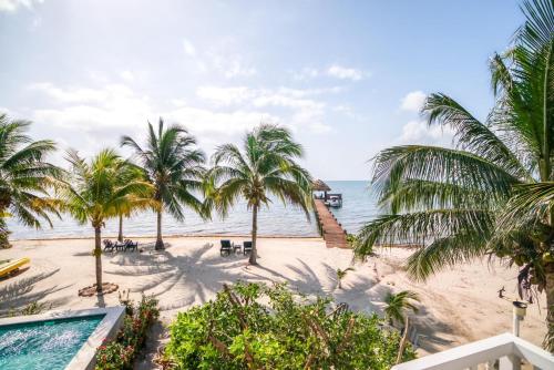Planos, Kairos - Luxury Oceanfront Villa w 2 Pools Beach Pier in Riversdale