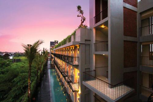 FRii Bali Echo Beach Hotel