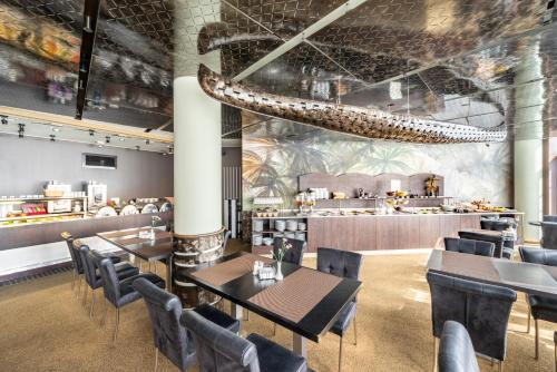 ห้องอาหาร, Rixwell Elefant Hotel in ริกา