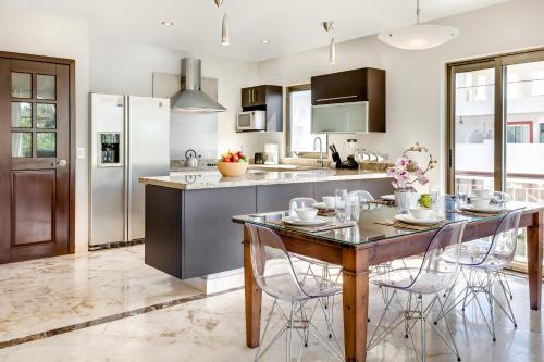 Paseo Luxury Suites in Playa del Carmen, Mexico