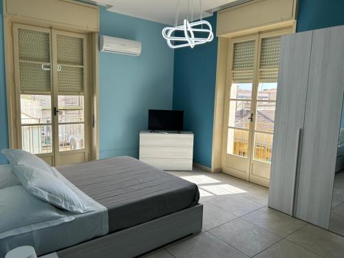One-Bedroom Apartment image 7
